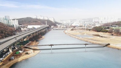 용인특례시, 기흥호수 위로 ‘횡단 보도교’ 2개 설치한다