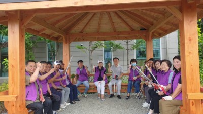 기흥동 공세천 산책로에 쉼터 조성