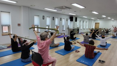 시흥시노인종합복지관, 통합 건강지원 서비스 ‘홈 복지관’ 참가자 모집