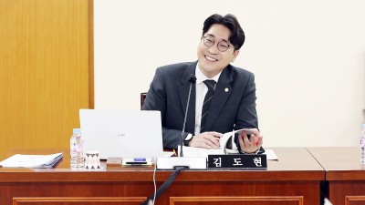 김도현 안양시의원, 범계역 평촌1번가 상인회 감사패 수상 “범계역 상권은 최후의 보루”