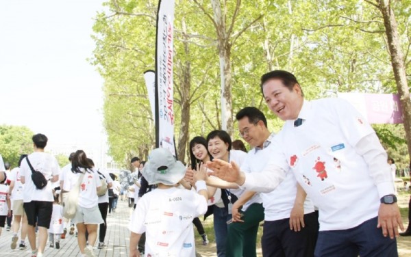 국제어린이마라톤 사진(5월4일).jpg