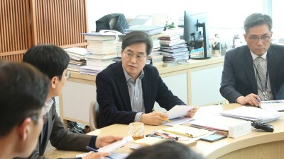 경기도, 중동위기 대응 특별경영자금 600억 신설, 김동연 “기업·도민 안정 위해 신속한 조치 필요”