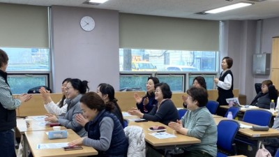 광명시 여성비전센터, 경력단절 넘어 교육 전문가 양성 결실