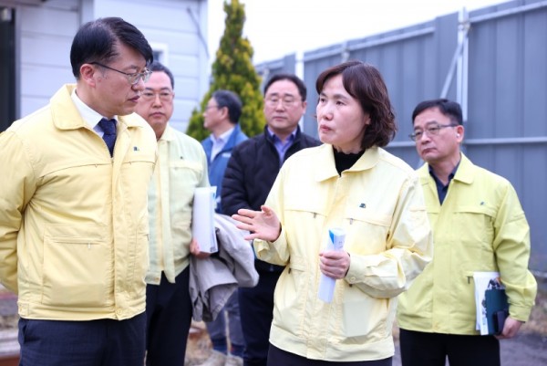 (광명1-1)최혜민 광명시장 권한대행 김대순 경기도 행정2부지사와 신안산선 사고 현장 점검.jpg