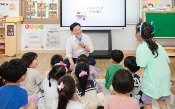 (광명1-1)(자료사진)광명시 아이 낳고 키우기 좋은 도시 입증… 출생아 증가율 경기도 1위.jpg